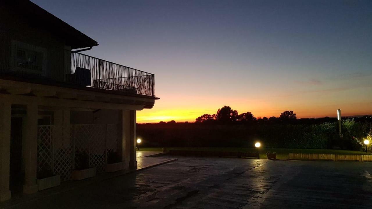 Imperial Casa Vacanze Ladispoli Kültér fotó